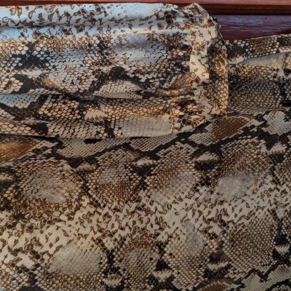 Chico's Size 3 or 16 brown tunic blouse - Picture 3 of 3